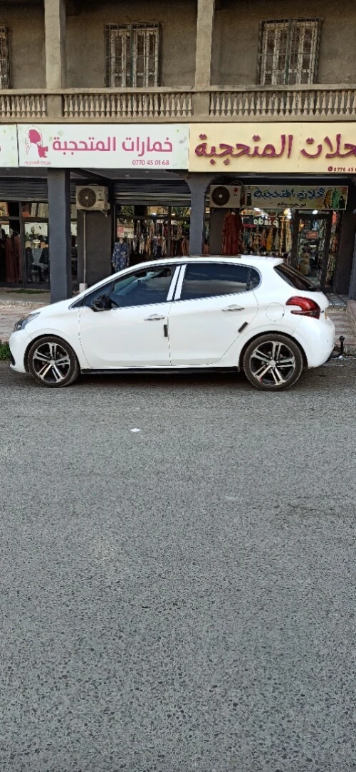 Peugeot 208 2020 Allure Facelift
