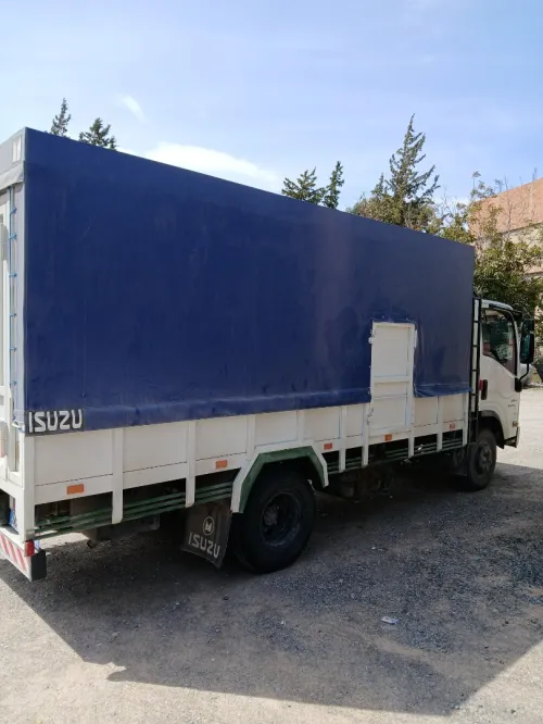 Isuzi Super 2019