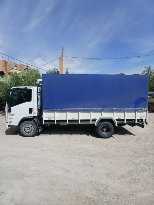 Isuzi Super 2019