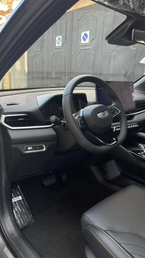 Geely Coolray 2025 La tout