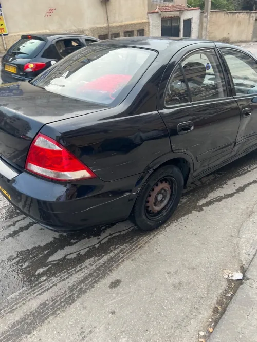Nissan Sunny 2012 B10