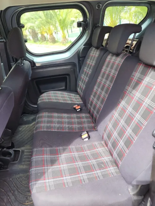 Renault Kangoo 2025 