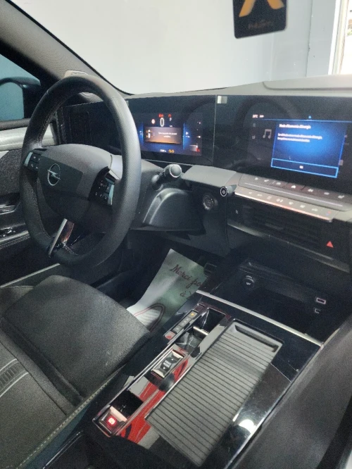 Opel Astra 2025 