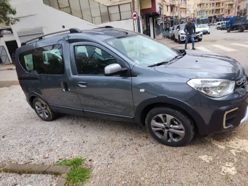Renault Kangoo 2025 