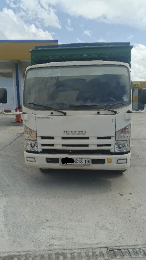 Isuzu Npr 2013