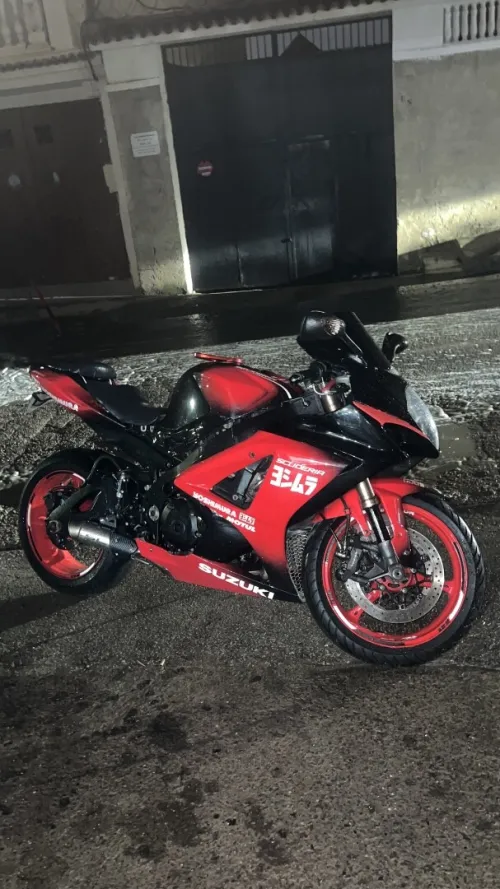 Suzuki K8 2012