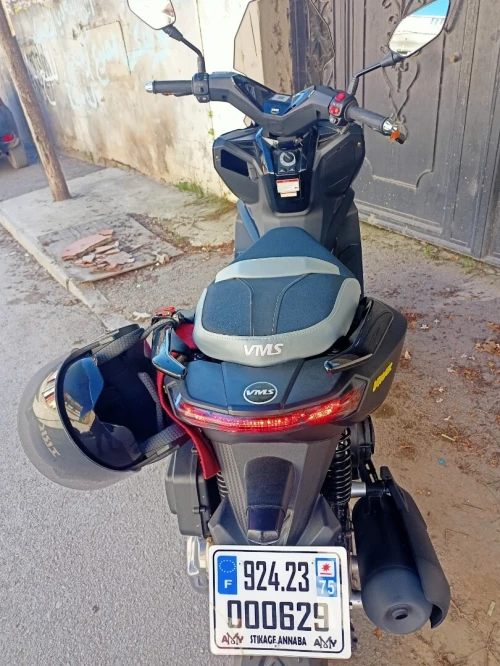 Vmax 200cc 2024