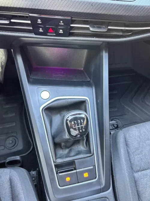 Volkswagen Golf 8 2024 Move