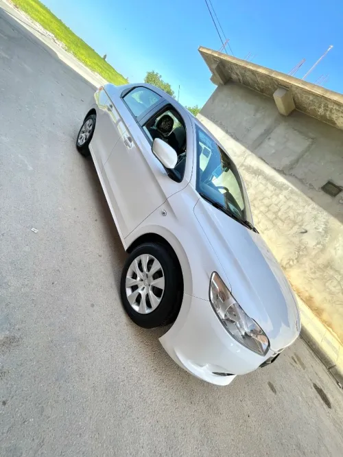 Peugeot 301 2015 301