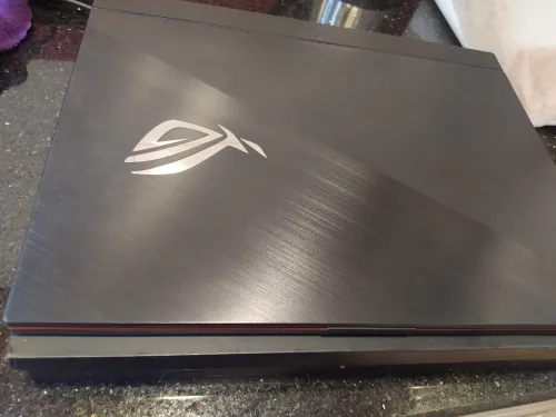 Asus