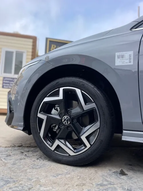 Volkswagen Golf 8.5 2025 Rline
