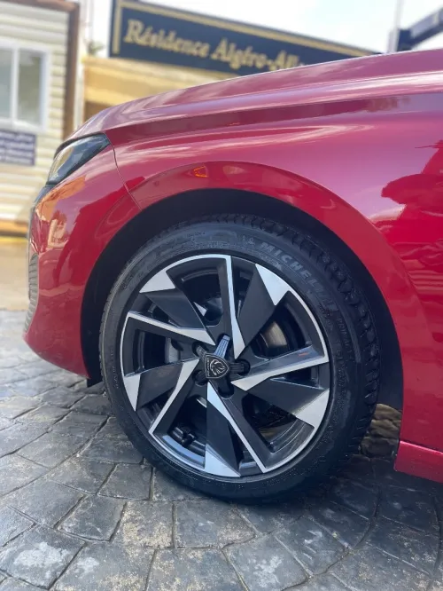 Peugeot 308 2023 