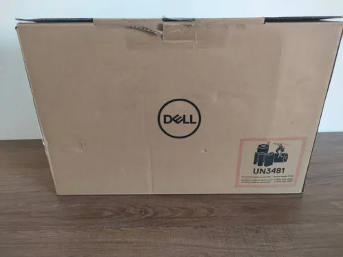 LAPTOP DELL Vostro 3520 