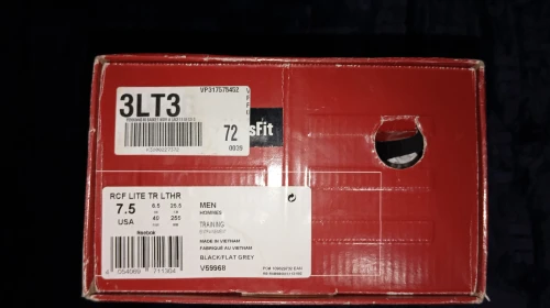 Chassures Reebok crossfit original pointure 40 , 25.5cm