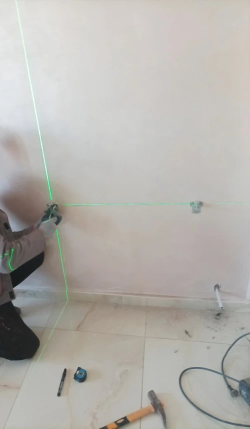 plombier chauffagiste Installation citernes et chauffage central تركيب خزان الماء والتدفئة