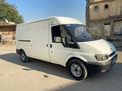 Ford Tronsit 2005