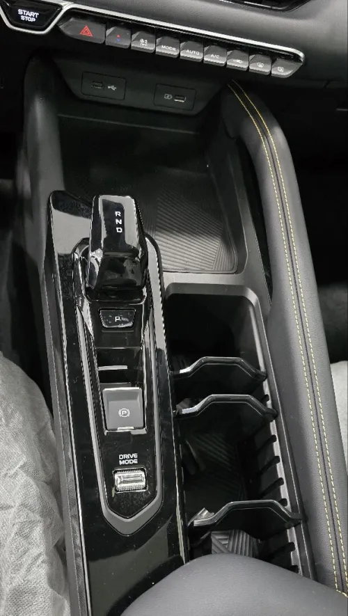 Geely Coolray 2025 Full option