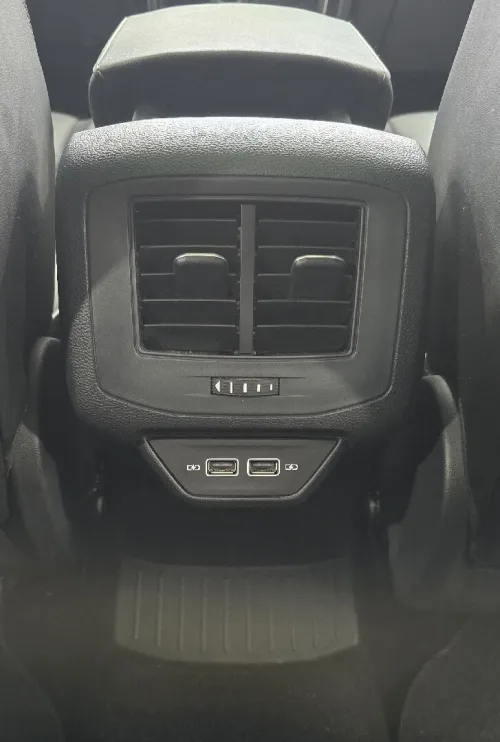 Volkswagen T-Roc 2025 R-Line 