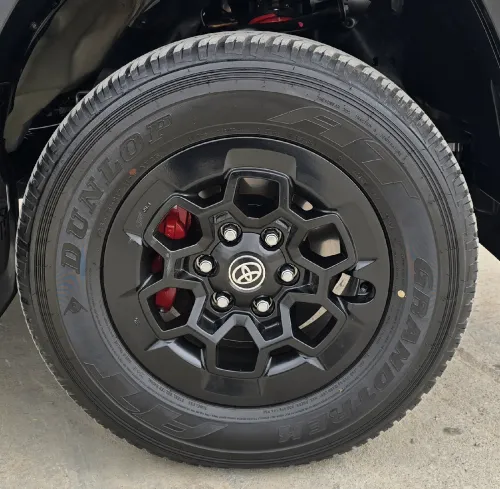 Toyota Hilux GR sport 2026 Full black toute option
