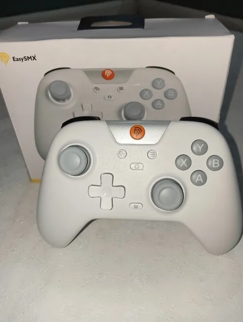 Easysmx X05 gaming controller