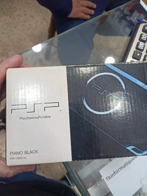 Psp très bonne état très bonne occasion