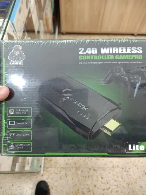 Controller gamepad فيها 10000 لعبة