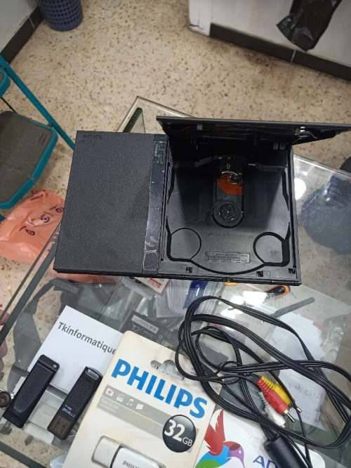* Playstation 2 (ps2)
