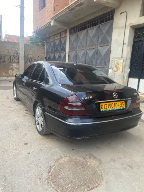 Mercedes E220 2004 