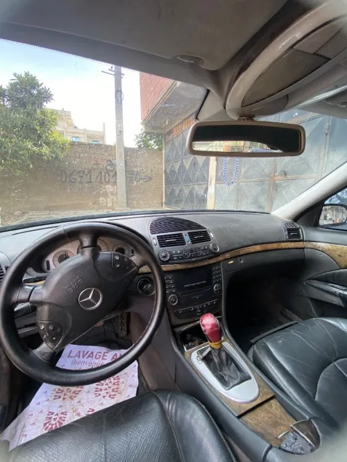 Mercedes E220 2004 