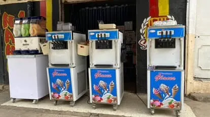 Machine à glace 