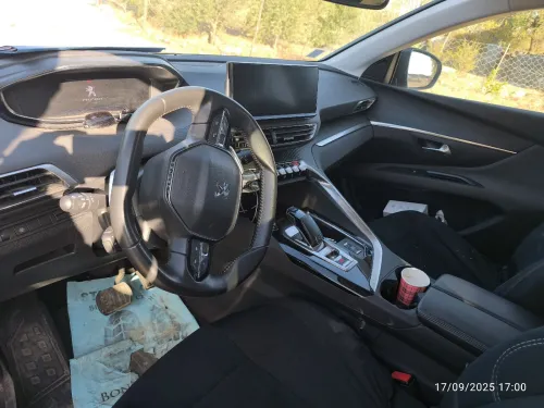 Peugeot 5008 2022 Style