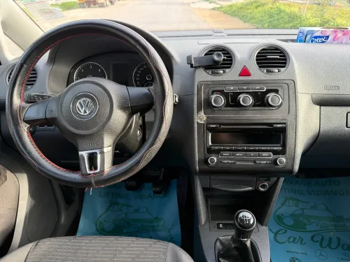 Volkswagen Caddy 2013 