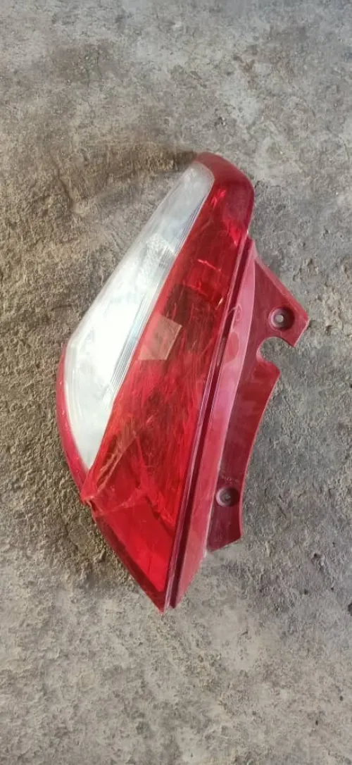 Feu de suzuki swift coupe
