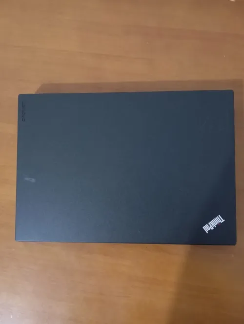 Pc laptop i5 6eme très bon état