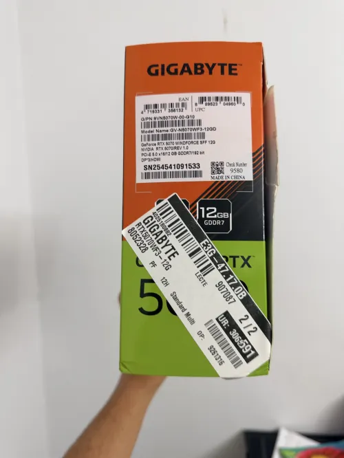 Carte Graphique RTX 5070 GIGABYTE