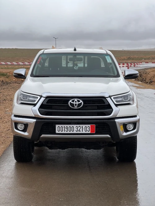 Toyota Hilux 2021 LEGEND SC 4x4