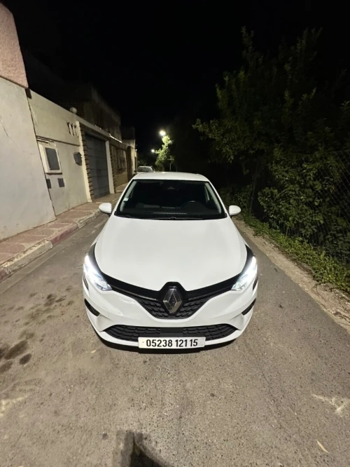 Renault Clio 5 2021 E-tech