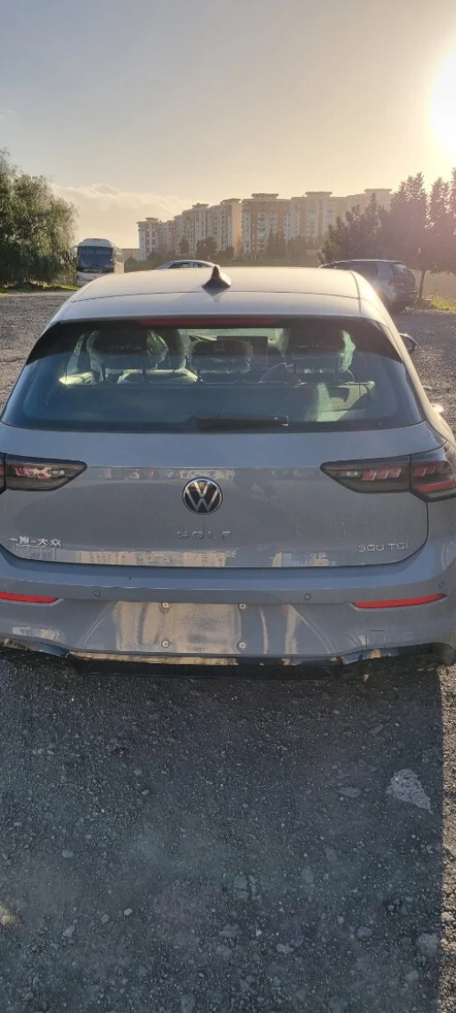Volkswagen Golf 8 2025 R-Line