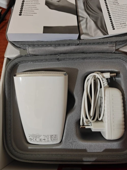Appareil epilation lumiere pulsee Silkn Jewel H3210 IPL