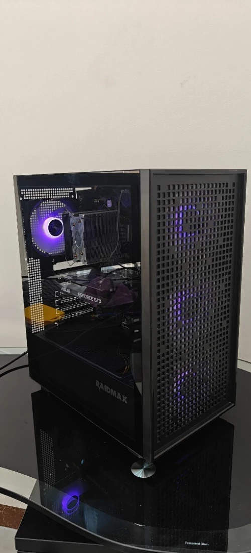 Pc i5 8400 gtx 1650 16 gb ram 256 gb ssd