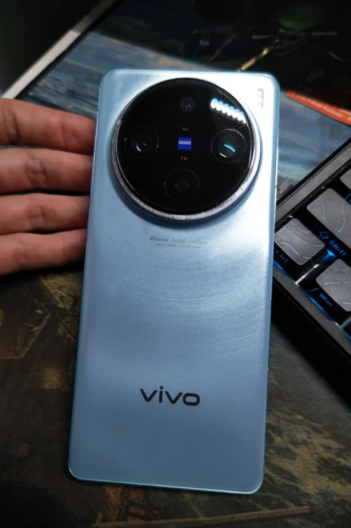 Vivo x100 pro Vivo