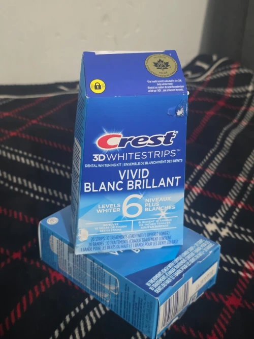 Crest 3D WHITESTRIPS ( 10 TREATMENT )