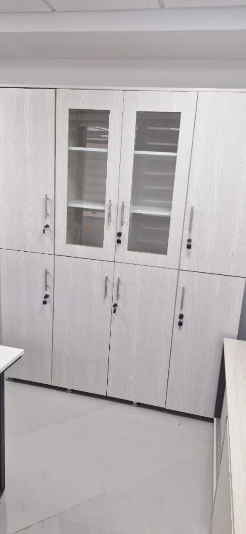 Bureau opérateur Plusieurs modèles et dimensions