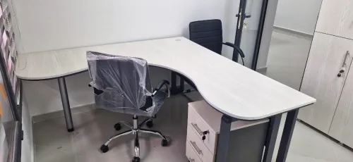Bureau opérateur Plusieurs modèles et dimensions