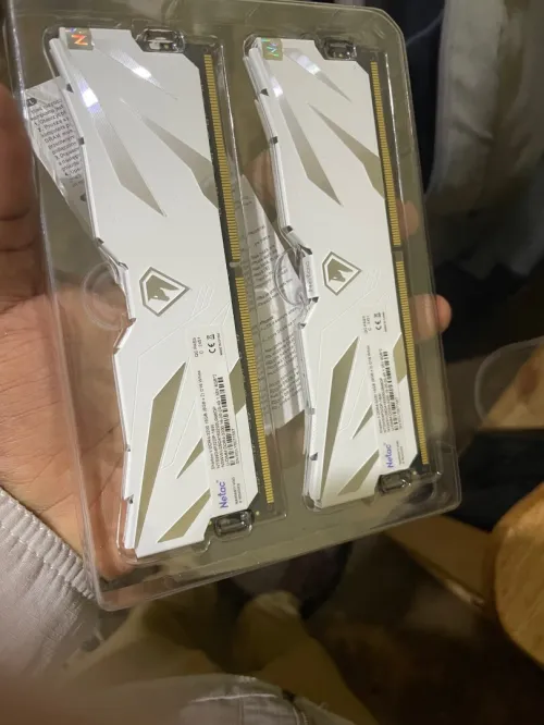 RAM DDR4 Netac Shadow II white