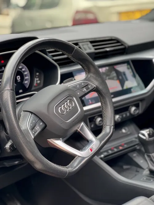 Audi Q3 2021 S Line