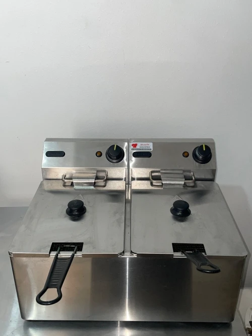 Friteuse électrique double bac