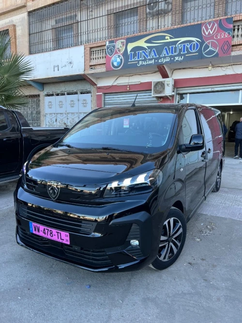 Peugeot Traveller 2026 