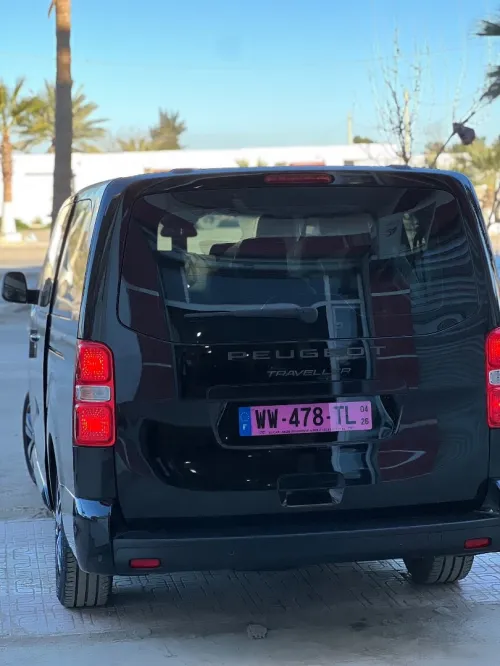 Peugeot Traveller 2026 