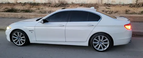 BMW Série 5 2010 Série 5 7